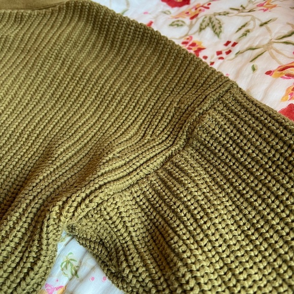 Tradlands Shelter Cotton Cardigan in Olive size small - Picture 5 of 6